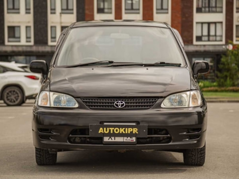 Автомобиль с пробегом Toyota Corolla Spacio в городе Тюмень ДЦ - Центр по продаже автомобилей с пробегом АвтоКиПр