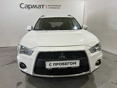 Автомобиль с пробегом Mitsubishi Outlander в городе Новосибирск ДЦ - Чанган Центр САРМАТ