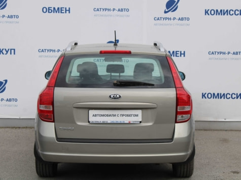 Автомобиль с пробегом Kia Ceed в городе Пермь ДЦ - Сатурн-Р Трейд