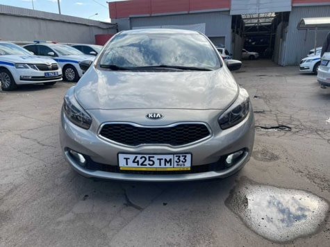 Автомобиль с пробегом Kia Ceed в городе Москва ДЦ - JETOUR Волгоградка