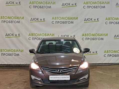 Автомобиль с пробегом Hyundai Solaris в городе Кемерово ДЦ - Автоцентр Дюк и К