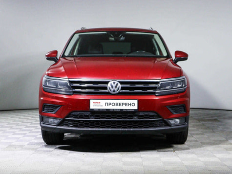 Автомобиль с пробегом Volkswagen Tiguan в городе Москва ДЦ - РОЛЬФ Северо-Запад Премиум