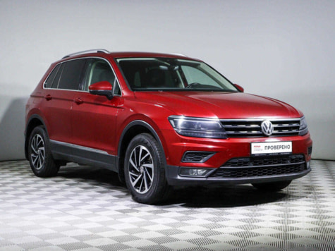 Автомобиль с пробегом Volkswagen Tiguan в городе Москва ДЦ - РОЛЬФ Северо-Запад Премиум