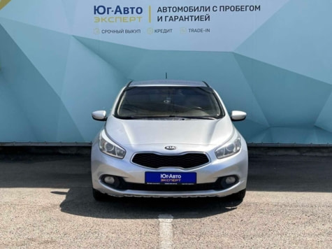 Автомобиль с пробегом Kia Ceed в городе Яблоновский ДЦ - Юг-Авто Эксперт, Яблоновский