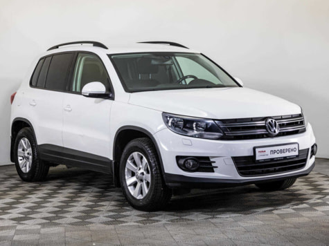 Автомобиль с пробегом Volkswagen Tiguan в городе Санкт-Петербург ДЦ - РОЛЬФ Витебский