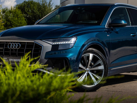 Автомобиль с пробегом Audi Q8 в городе Санкт-Петербург ДЦ - РОЛЬФ Октябрьская Премиум