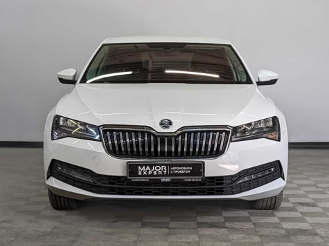 Автомобиль с пробегом ŠKODA Superb в городе Москва ДЦ - Тойота Центр Новорижский