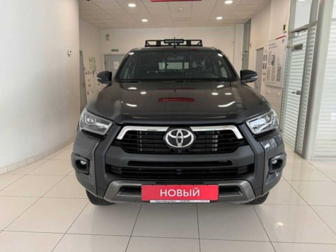 Автомобиль с пробегом Toyota Hilux в городе Омск ДЦ - Свободный склад USED (Тойота Центр Омск / Лексус - Омск / OMODA Автоплюс / JAECOO Автоплюс) (с пробегом)