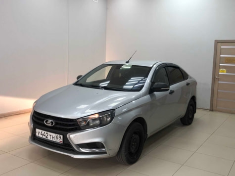 Автомобиль с пробегом LADA Vesta в городе Тверь ДЦ - Луара-Авто Калининский р-н