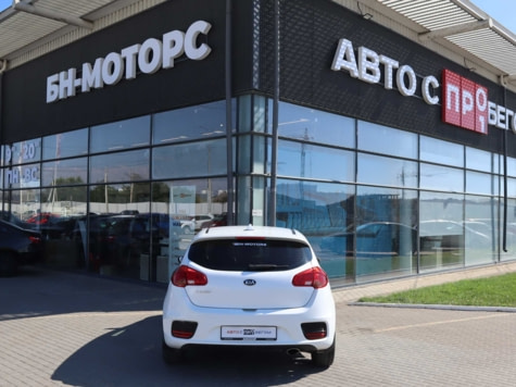 Автомобиль с пробегом Kia Ceed в городе Симферополь ДЦ - Симферополь