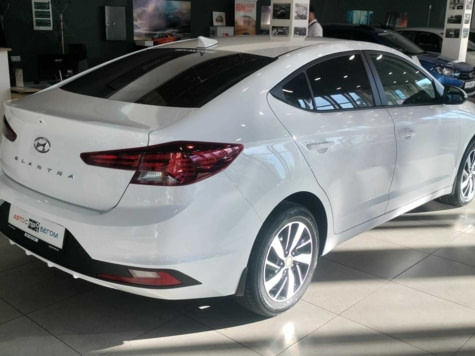 Автомобиль с пробегом Hyundai Elantra в городе Орел ДЦ - Орёл