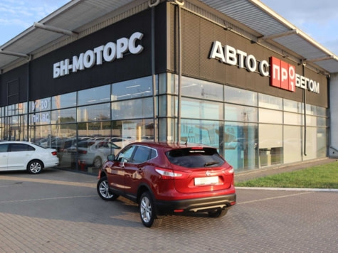 Автомобиль с пробегом Nissan Qashqai в городе Симферополь ДЦ - Симферополь