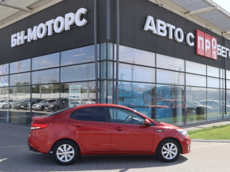 Автомобиль с пробегом Kia Rio в городе Симферополь ДЦ - Симферополь