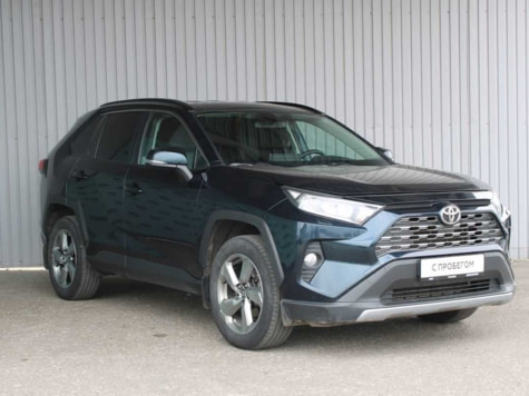 Автомобиль с пробегом Toyota RAV4 в городе Киров ДЦ - Тойота Центр Киров