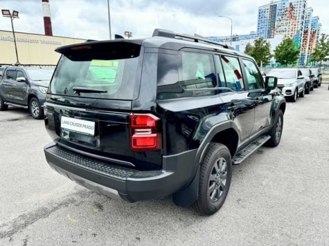 Автомобиль с пробегом Toyota Land Cruiser Prado в городе Санкт-Петербург ДЦ - Тойота Центр Невский