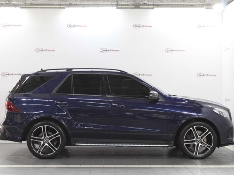 Автомобиль с пробегом Mercedes-Benz GLE в городе Владивосток ДЦ - Тойота Центр Владивосток