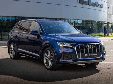 Автомобиль с пробегом Audi Q7 в городе Санкт-Петербург ДЦ - РОЛЬФ Октябрьская Премиум