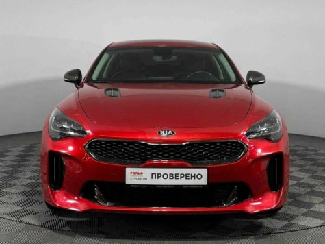 Автомобиль с пробегом Kia Stinger в городе Москва ДЦ - РОЛЬФ Вешки