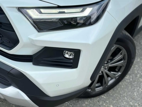 Автомобиль с пробегом Toyota RAV4 в городе Екатеринбург ДЦ - Свободный склад USED (Тойота Центр Екатеринбург Запад / Тойота Центр Екатеринбург Запад (для СХ) / Лексус - Екатеринбург) (с пробегом)