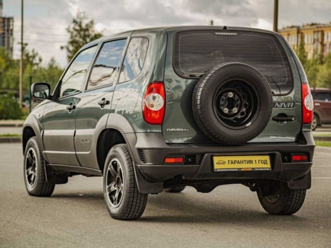 Автомобиль с пробегом Chevrolet Niva в городе Тюмень ДЦ - Центр по продаже автомобилей с пробегом АвтоКиПр