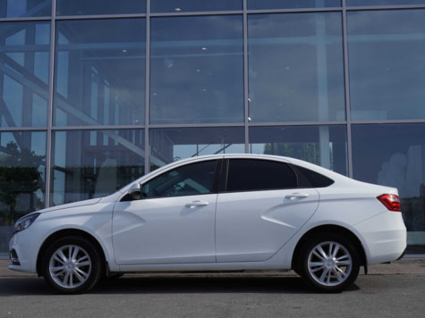 Автомобиль с пробегом LADA Vesta в городе Ульяновск ДЦ - Авторай-Эксперт. Автомобили с пробегом (на Наганова)