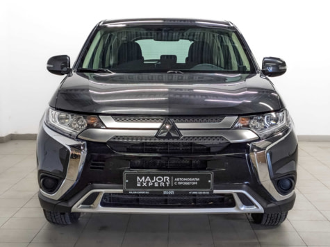 Автомобиль с пробегом Mitsubishi Outlander в городе Москва ДЦ - Тойота Центр Новорижский