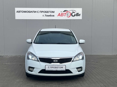 Автомобиль с пробегом Kia Ceed в городе Тамбов ДЦ - Тамбов-Авто-Сити