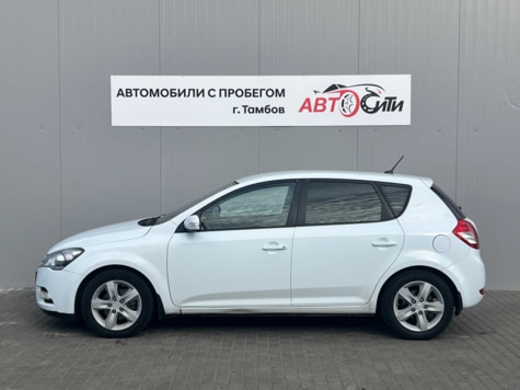 Автомобиль с пробегом Kia Ceed в городе Тамбов ДЦ - Тамбов-Авто-Сити