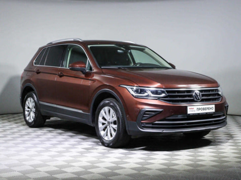 Автомобиль с пробегом Volkswagen Tiguan в городе Москва ДЦ - РОЛЬФ Северо-Запад Премиум