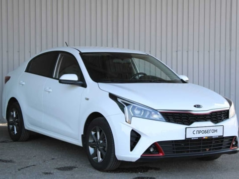 Автомобиль с пробегом Kia Rio в городе Киров ДЦ - Тойота Центр Киров