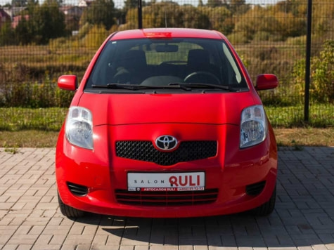 Автомобиль с пробегом Toyota Yaris в городе Иваново ДЦ - Автосалон RULI на Смирнова, 90