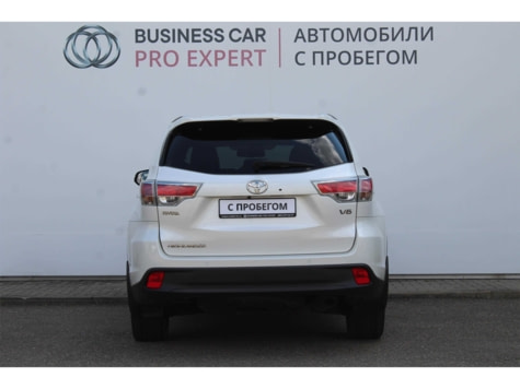 Автомобиль с пробегом Toyota Highlander в городе Краснодар ДЦ - Тойота Центр Кубань