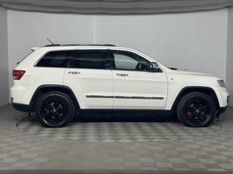 Автомобиль с пробегом Jeep Grand Cherokee в городе Москва ДЦ - Тойота Центр Левобережный