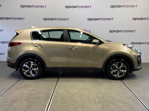 Автомобиль с пробегом Kia Sportage в городе Волгоград ДЦ - АРКОНТСЕЛЕКТ на Монолите