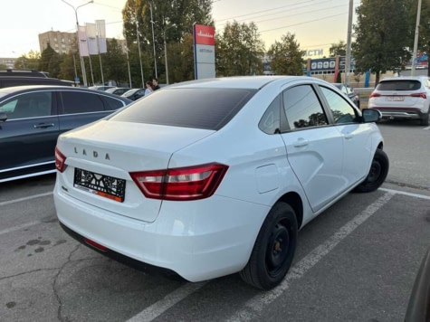 Автомобиль с пробегом LADA Vesta в городе Тольятти ДЦ - АВТОФАН Тольятти