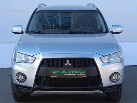 Автомобиль с пробегом Mitsubishi Outlander в городе Архангельск ДЦ - Архангельск и Северодвинск