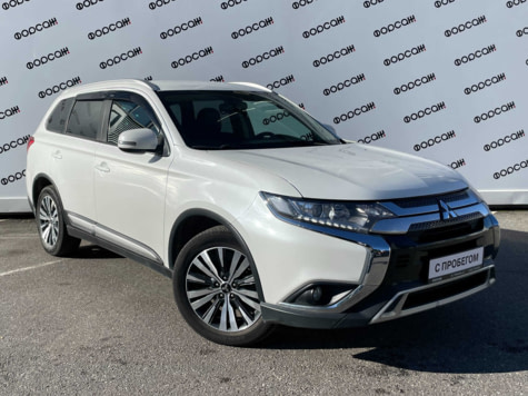 Автомобиль с пробегом Mitsubishi Outlander в городе Санкт-Петербург ДЦ - Форсаж Хошимина