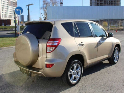 Автомобиль с пробегом Toyota RAV4 в городе Екатеринбург ДЦ - Свободный склад USED (Тойота Центр Екатеринбург Запад / Тойота Центр Екатеринбург Запад (для СХ) / Лексус - Екатеринбург) (с пробегом)