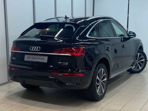 Автомобиль с пробегом Audi Q5 Sportback в городе Екатеринбург ДЦ - Европа Авто