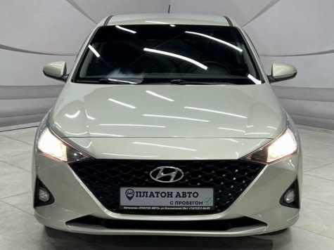 Автомобиль с пробегом Hyundai Solaris в городе Воронеж ДЦ - Платон Авто