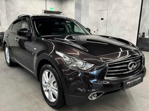 Автомобиль с пробегом Infiniti QX70 в городе Красноярск ДЦ - РЕПУТАЦИЯ Авто-холл