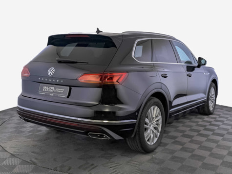 Автомобиль с пробегом Volkswagen Touareg в городе Москва ДЦ - Тойота Центр Новорижский