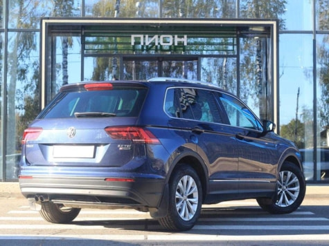 Автомобиль с пробегом Volkswagen Tiguan в городе Брянск ДЦ - Крона-Авто, официальный дилер ŠKODA