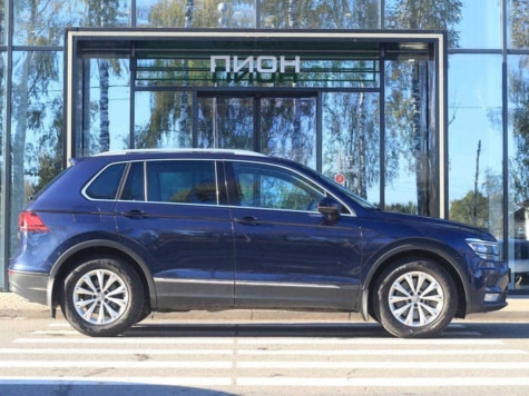 Автомобиль с пробегом Volkswagen Tiguan в городе Брянск ДЦ - Крона-Авто, официальный дилер ŠKODA