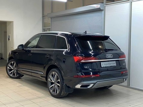 Автомобиль с пробегом Audi Q7 в городе Екатеринбург ДЦ - Свободный склад USED (Европа Авто / Ауди Центр Екатеринбург / АЦ Космонавтов) (с пробегом)