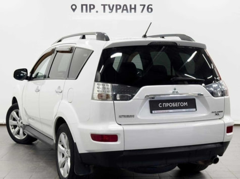 Автомобиль с пробегом Mitsubishi Outlander в городе Астана ДЦ - Тойота Сити Астана