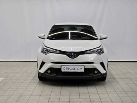 Автомобиль с пробегом Toyota C-HR в городе Омск ДЦ - Свободный склад USED (Тойота Центр Омск / Лексус - Омск / OMODA Автоплюс / JAECOO Автоплюс) (с пробегом)