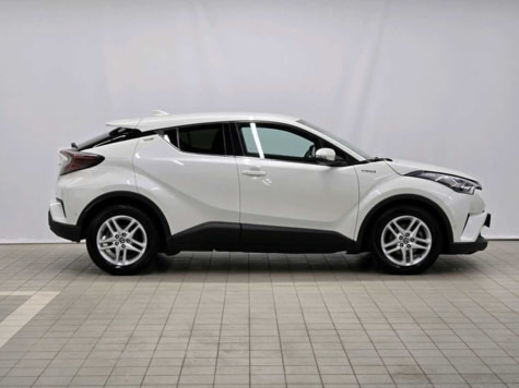 Автомобиль с пробегом Toyota C-HR в городе Омск ДЦ - Свободный склад USED (Тойота Центр Омск / Лексус - Омск / OMODA Автоплюс / JAECOO Автоплюс) (с пробегом)