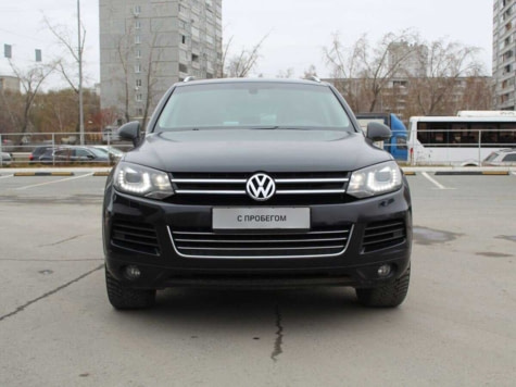 Автомобиль с пробегом Volkswagen Touareg в городе Екатеринбург ДЦ - Свободный склад USED (Ленд Ровер Автоплюс / Volvo Car Краснолесье) (с пробегом)