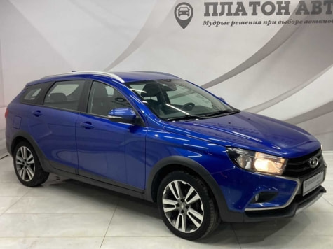 Автомобиль с пробегом LADA Vesta в городе Воронеж ДЦ - Платон Авто